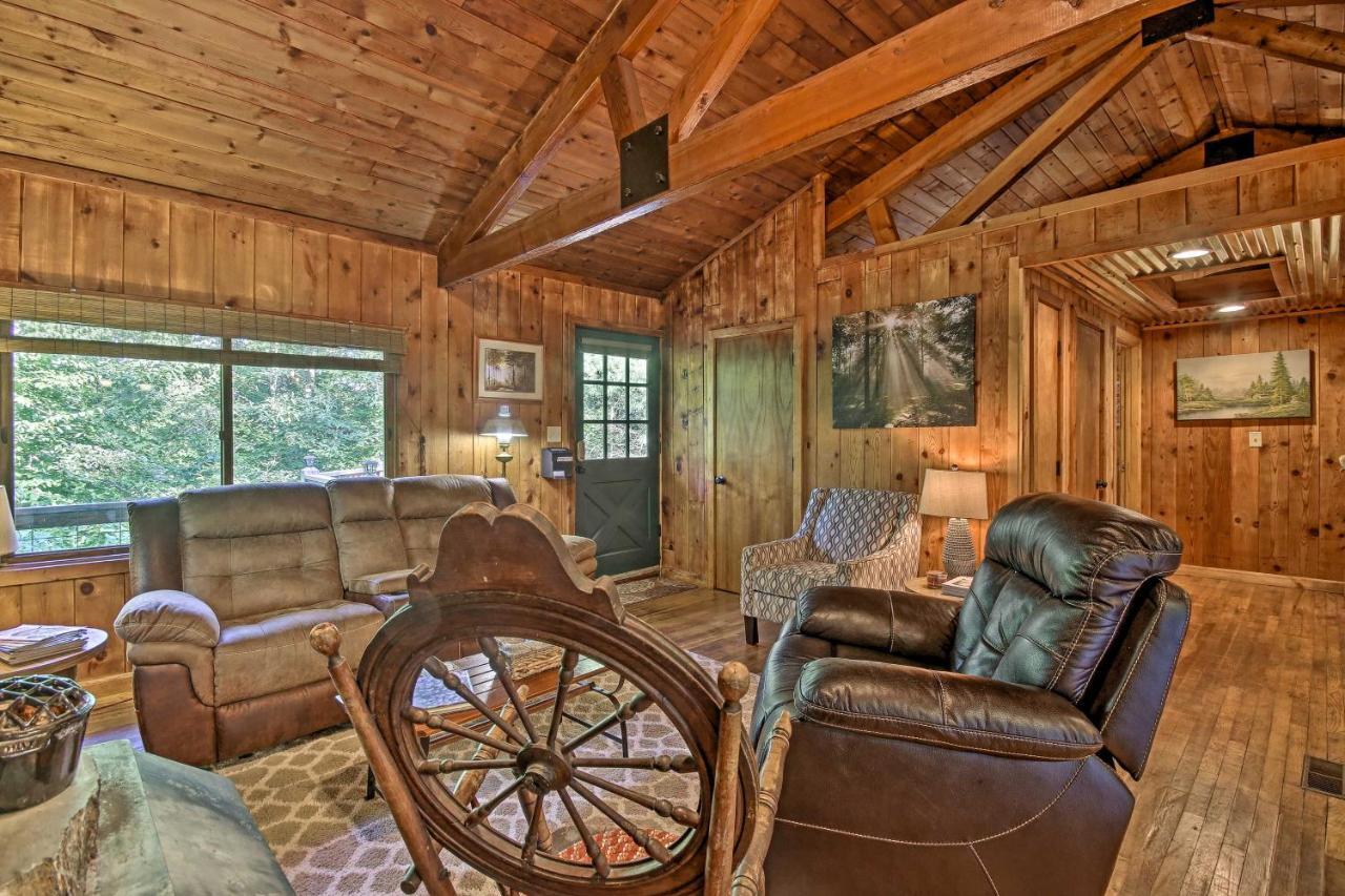 Secluded Stanardsville Cabin With 10 Acres And Hot Tub Exterior foto