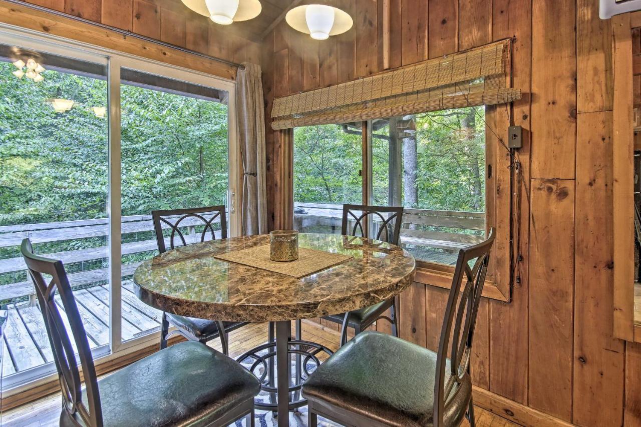 Secluded Stanardsville Cabin With 10 Acres And Hot Tub Exterior foto