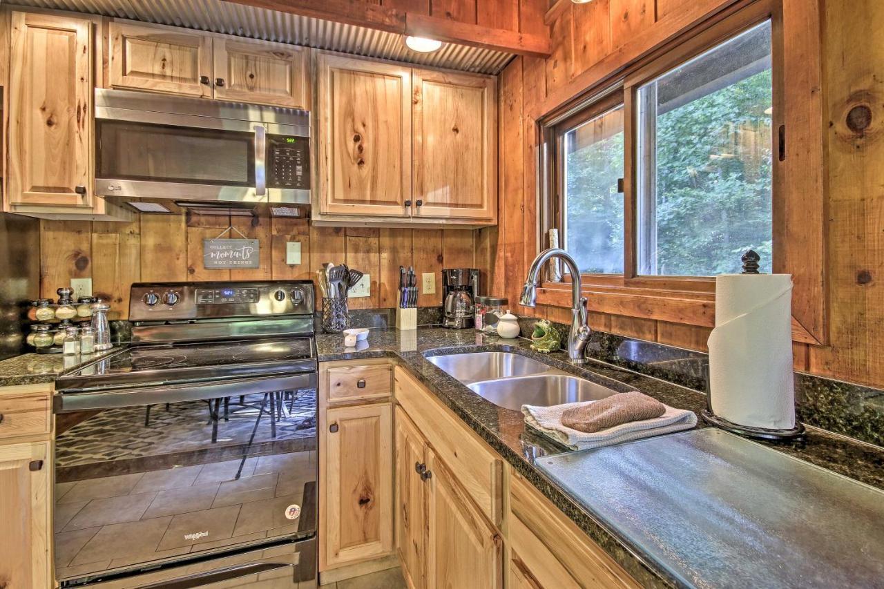 Secluded Stanardsville Cabin With 10 Acres And Hot Tub Exterior foto