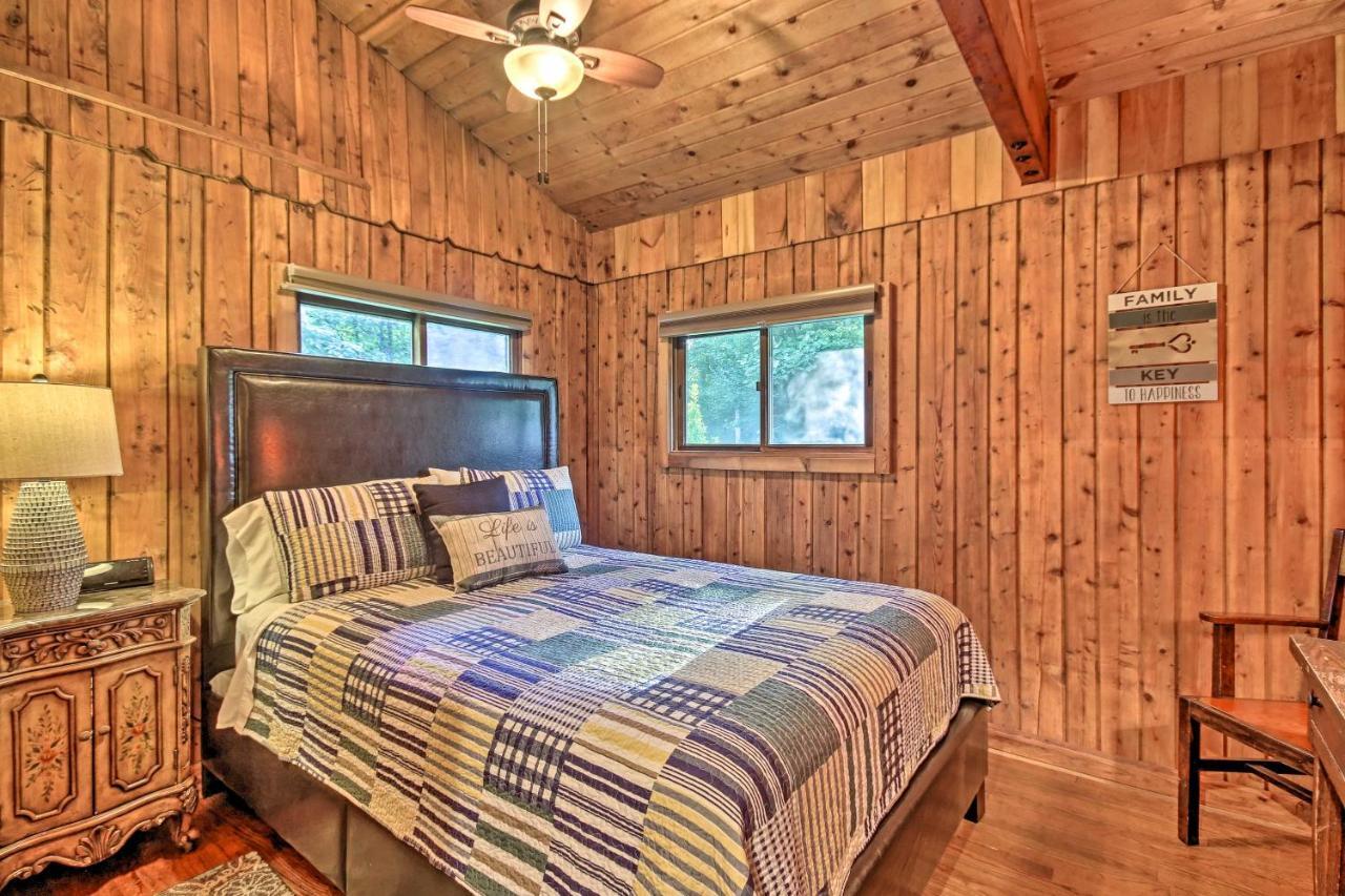 Secluded Stanardsville Cabin With 10 Acres And Hot Tub Exterior foto