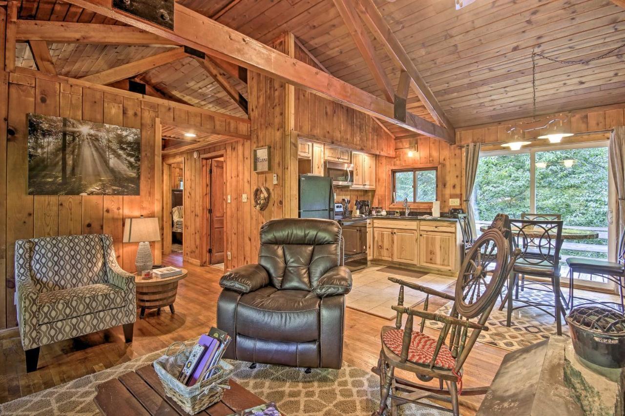 Secluded Stanardsville Cabin With 10 Acres And Hot Tub Exterior foto