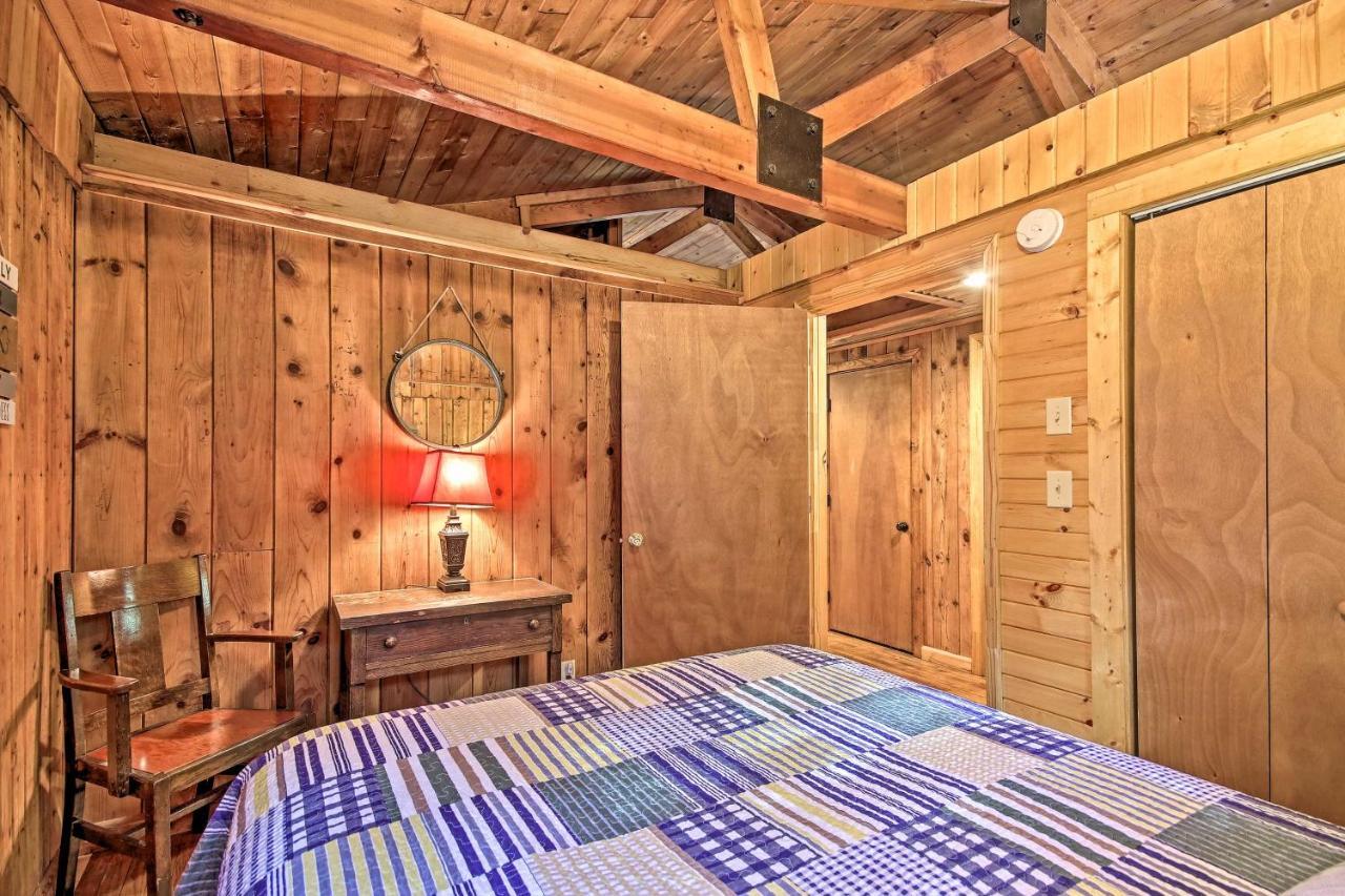 Secluded Stanardsville Cabin With 10 Acres And Hot Tub Exterior foto