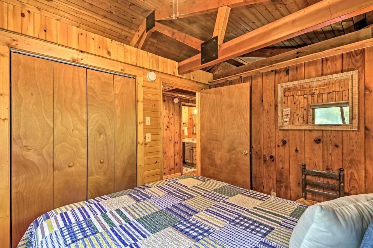 Secluded Stanardsville Cabin With 10 Acres And Hot Tub Exterior foto